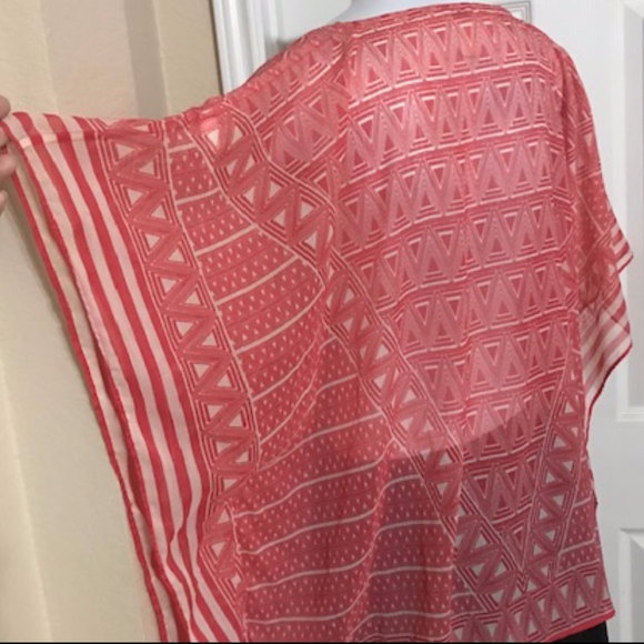 Chicos Sheer Chiffon Coral Top Size L/XL - Picture 3 of 5